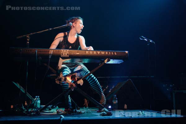 THE DRESDEN DOLLS - 2005-03-11 - SANNOIS - EMB - 